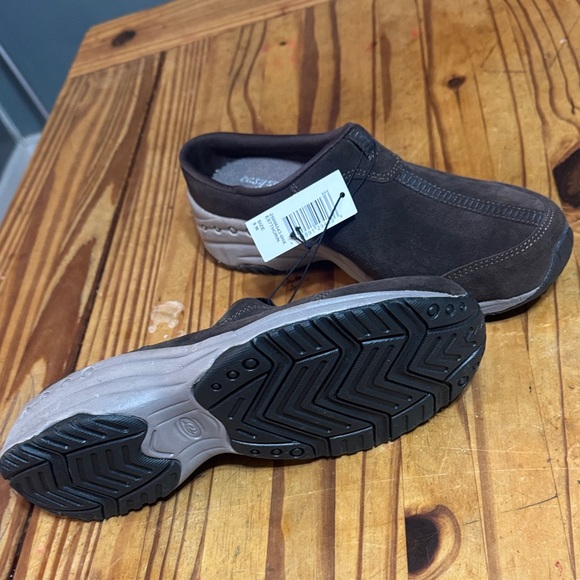 NWT Easy Spirit Women's Chocolate Brown Slip-On Slippers size 8 - Picture 4 of 6